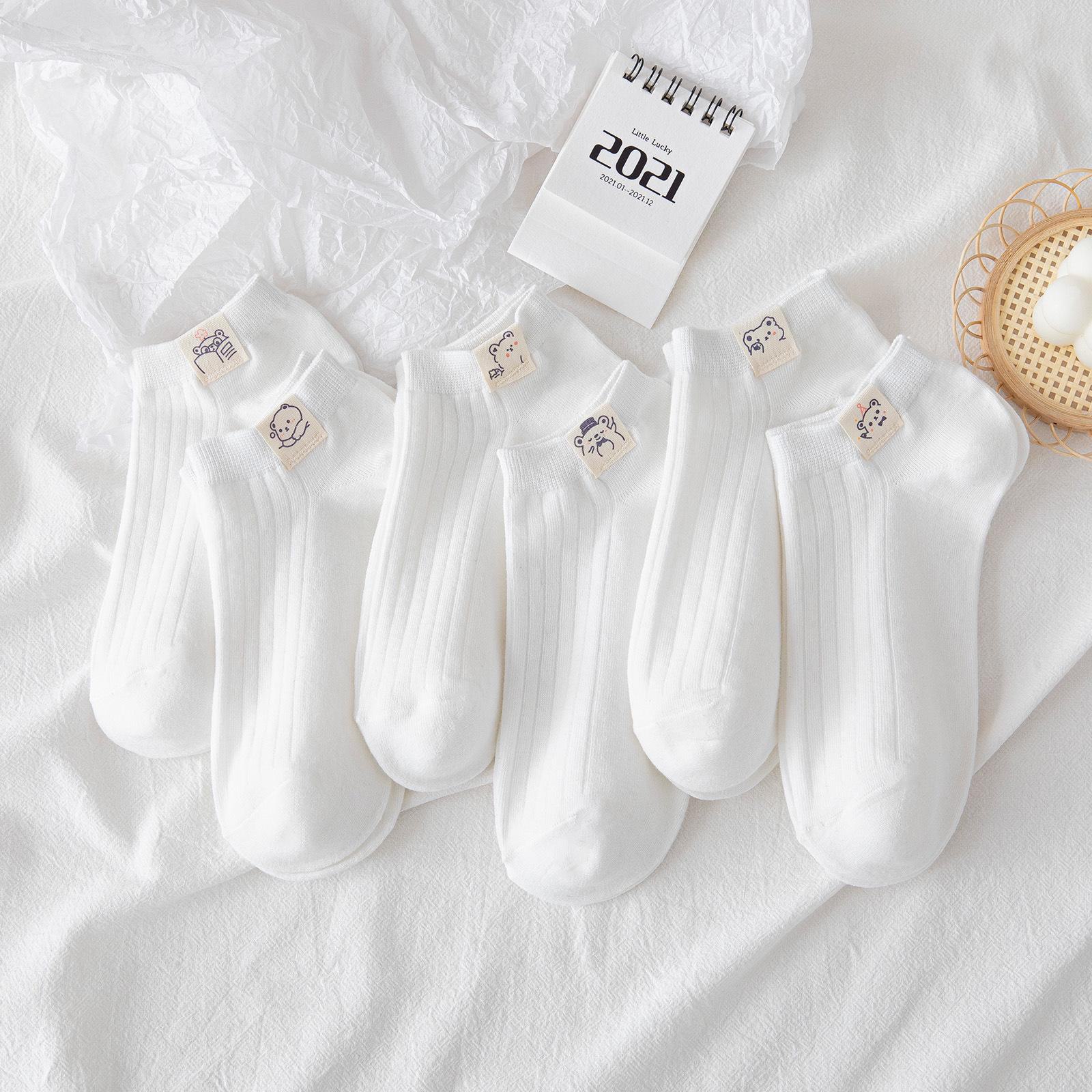 Женские короткие носки White Bear — милые, тонкие, летние, с неглубокой горловиной Hat Bear, One Size белый
Женские короткие носки White Bear — милые, тонкие, летние, с неглубокой горловиной Hat Bear, One Size белый