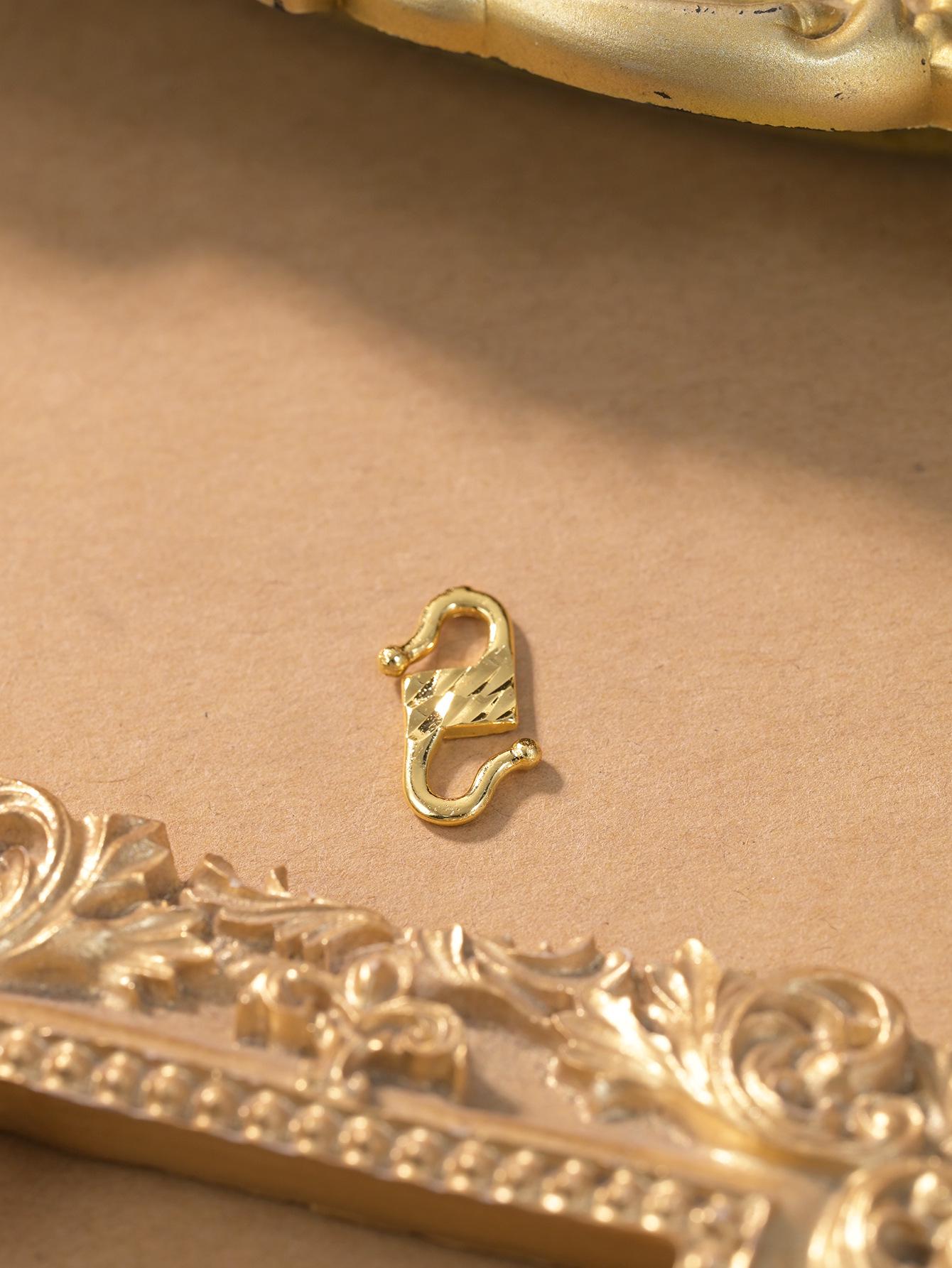 S-shaped Double-Sided Embroidered Clasp for Necklace and Bracelet - DIY Jewelry Accessory, Malaysia золотой
S-shaped Double-Sided Embroidered Clasp for Necklace and Bracelet - DIY Jewelry Accessory, Malaysia золотой