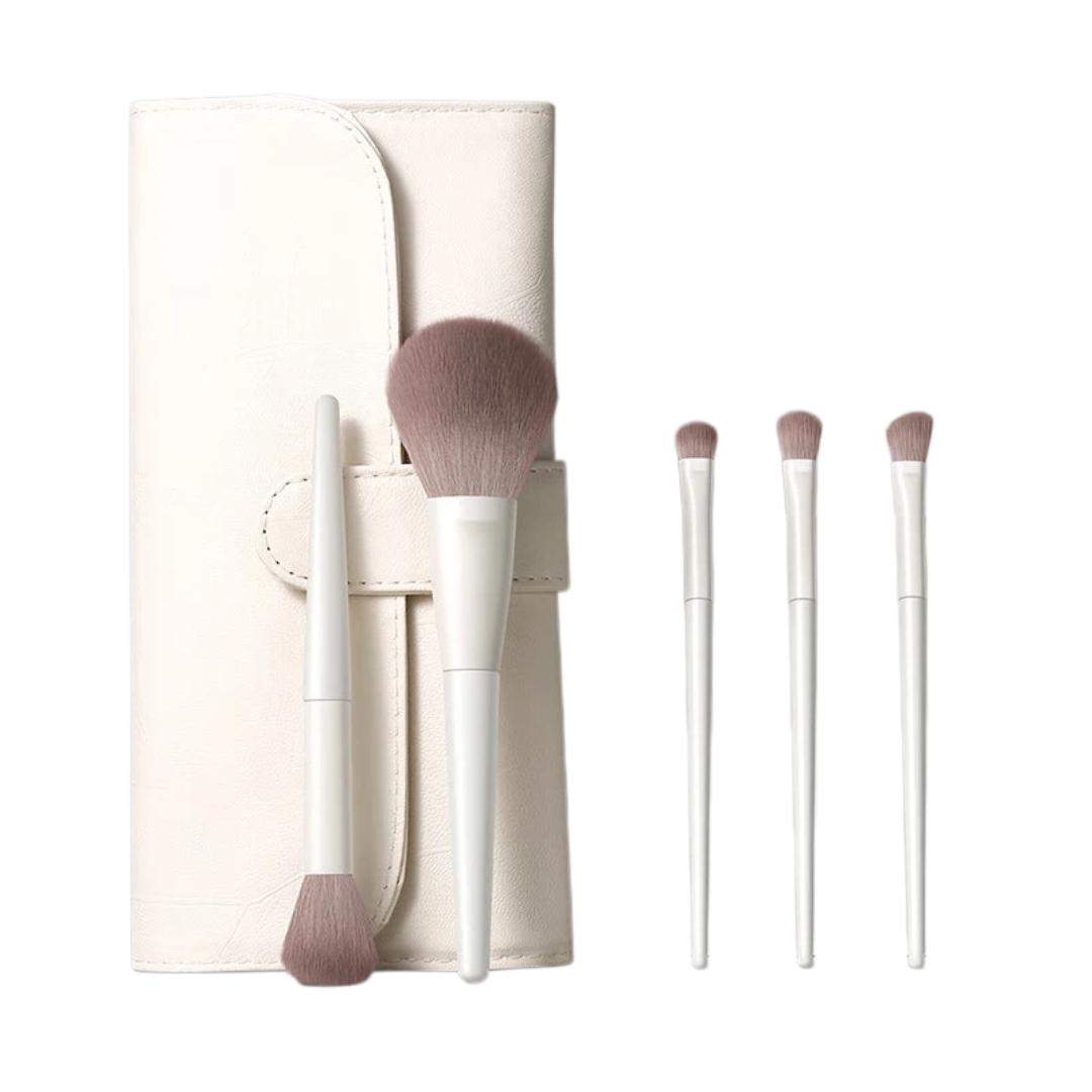 CARLI BYBEL Makeup Brush Set, Soft Bristles, 5 Brushes білий
CARLI BYBEL Makeup Brush Set, Soft Bristles, 5 Brushes білий