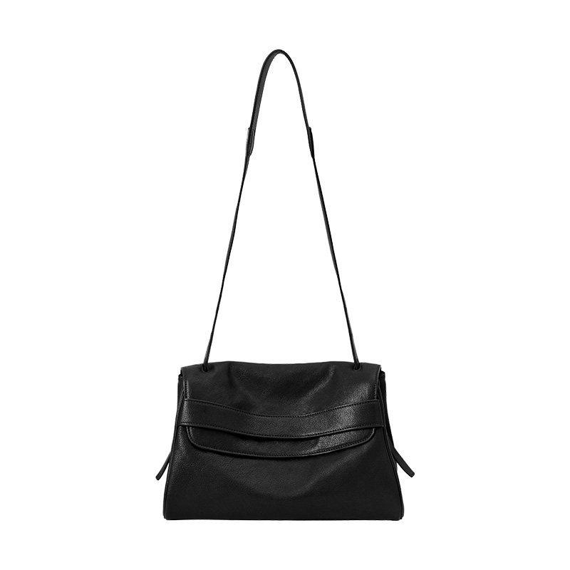 Leather Messenger Bag Retro Commuter Shoulder Bag Large Capacity Casual Tote Bag Underarm Crossbody Bag
Leather Messenger Bag Retro Commuter Shoulder Bag Large Capacity Casual Tote Bag Underarm Crossbody Bag