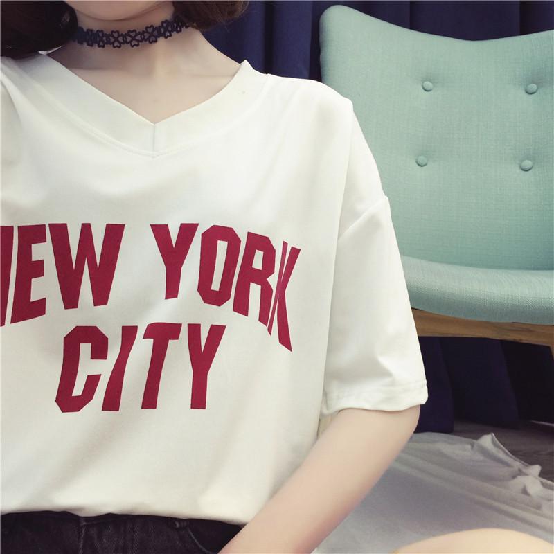 Новая летняя футболка в корейском стиле, свободная, в гонконгском стиле, белая, с V-образным вырезом, с короткими рукавами, женский топ с рукавами до локтя, студенческий 2XL белый
Новая летняя футболка в корейском стиле, свободная, в гонконгском стиле, белая, с V-образным вырезом, с короткими рукавами, женский топ с рукавами до локтя, студенческий 2XL белый