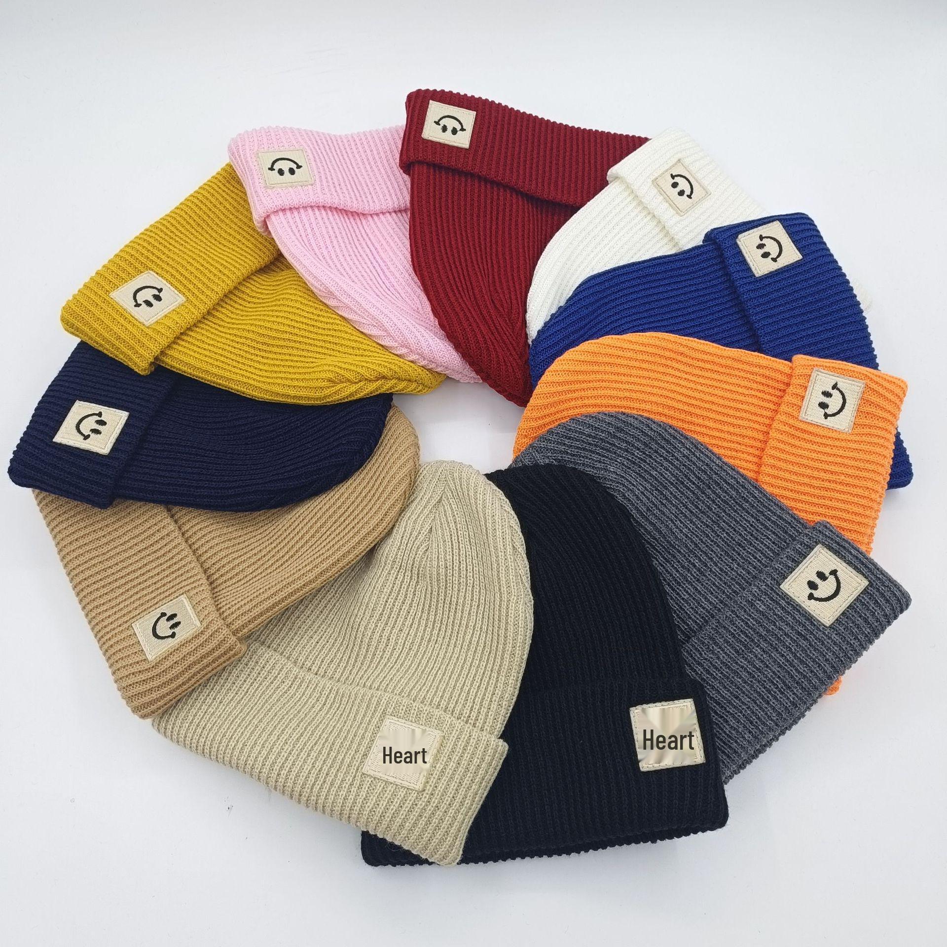 Japanese Style Woolen Smiley Hat: Versatile, Warm, Cute Ear Protection for Men & Women - Perfect for Autumn and Winter Trends. One Size, Stretchy Knitted
Japanese Style Woolen Smiley Hat: Versatile, Warm, Cute Ear Protection for Men & Women - Perfect for Autumn and Winter Trends. One Size, Stretchy Knitted