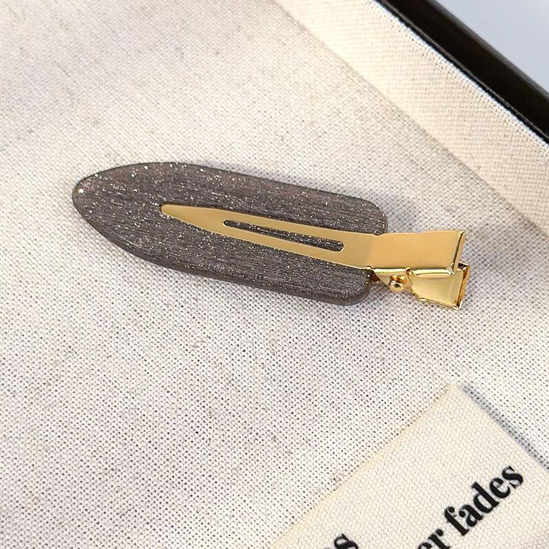 Модные Простые Изящные Блестящие Бесследные Заколки для Волос Зажим для Челки для Женщин Девушек Шпилька Инструмент для Укладки Женские Заколки Головной Убор Новинка
Модные Простые Изящные Блестящие Бесследные Заколки для Волос Зажим для Челки для Женщин Девушек Шпилька Инструмент для Укладки Женские Заколки Головной Убор Новинка