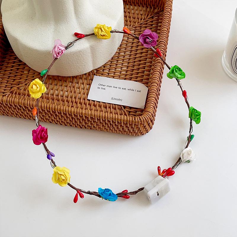 Светодиодное светящееся кольцо для волос: Красочный светящийся венок на голову, рождественский аксессуар
Светодиодное светящееся кольцо для волос: Красочный светящийся венок на голову, рождественский аксессуар