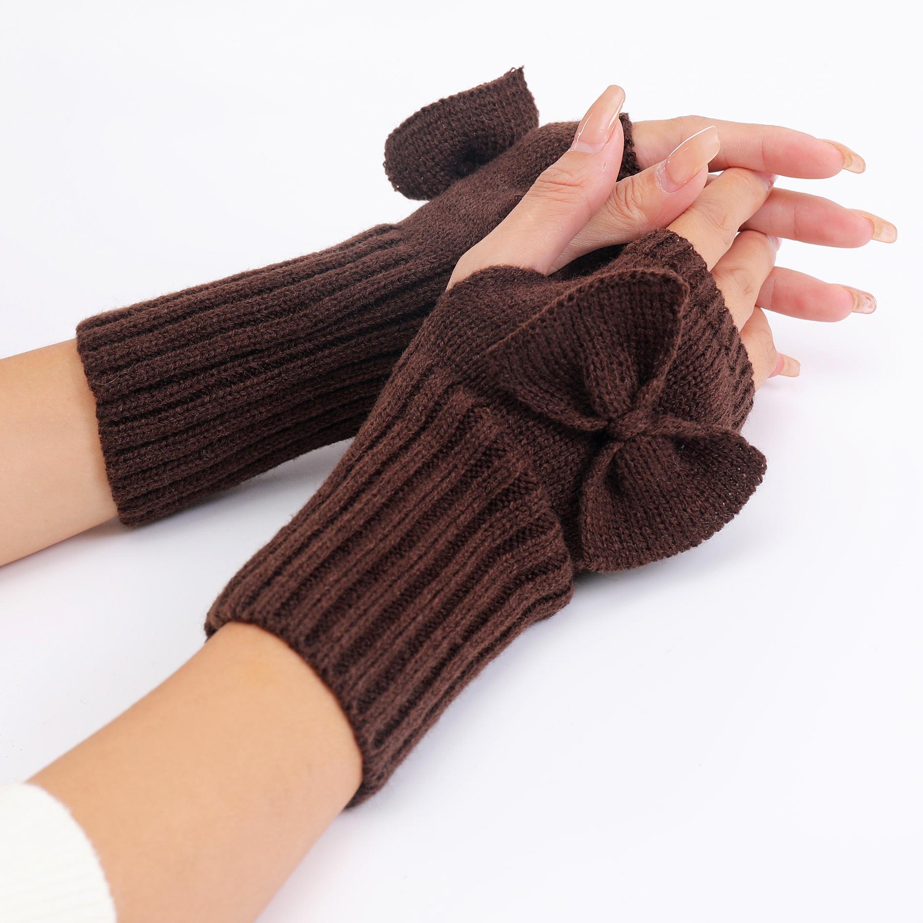 Short Bow Gloves New Autumn and Winter Girls Cute Wrist Guards Knitted Woolen Warm Finger Exposing Sleeves
Short Bow Gloves New Autumn and Winter Girls Cute Wrist Guards Knitted Woolen Warm Finger Exposing Sleeves
