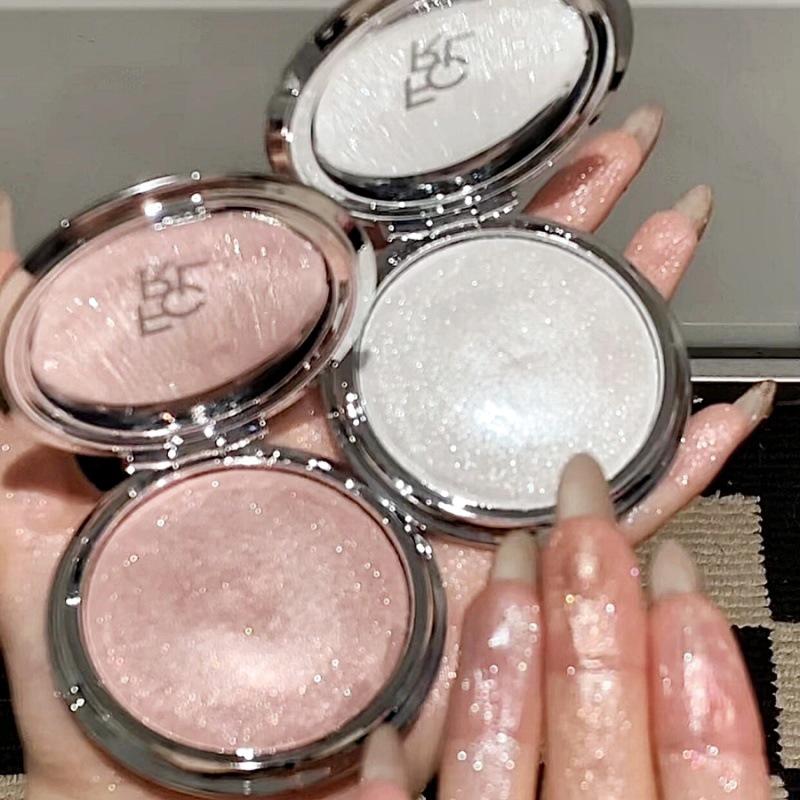 Fennec Galaxy Highlighting Balm - Pearlescent Shimmer for Brightening and Long-Lasting Glow
Fennec Galaxy Highlighting Balm - Pearlescent Shimmer for Brightening and Long-Lasting Glow