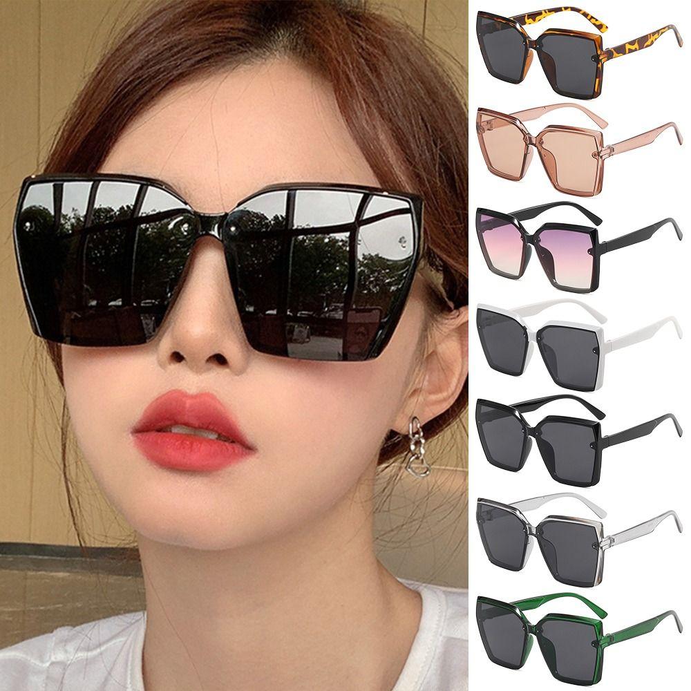 Fashionable Large Frame Sunglasses Beach Sunshade Perfect for Daily and Photography
Fashionable Large Frame Sunglasses Beach Sunshade Perfect for Daily and Photography