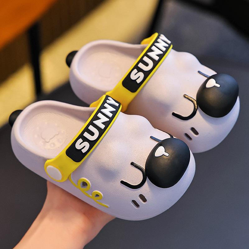 Flip-flops - Men s and Women s Children s Anti-slip Soft-soled Breathable Cute Hole-Style Shoes 35-36
Flip-flops - Men s and Women s Children s Anti-slip Soft-soled Breathable Cute Hole-Style Shoes 35-36