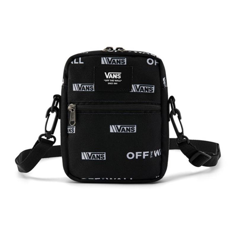 Vans Polyester Shoulder Bag Crossbody Bag Regular Unisex Black Vans VN0A3I5SZMI чёрный
Vans Polyester Shoulder Bag Crossbody Bag Regular Unisex Black Vans VN0A3I5SZMI чёрный