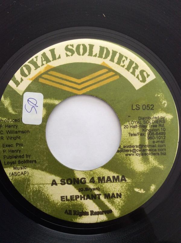 7inch Record ELEPHANT MAN / SHERDON - A Song 4 Mama / Butterfly LS052 Loyal Soldiers 2006 Jamaica Reggae, Ska & Dub Used
7inch Record ELEPHANT MAN / SHERDON - A Song 4 Mama / Butterfly LS052 Loyal Soldiers 2006 Jamaica Reggae, Ska & Dub Used