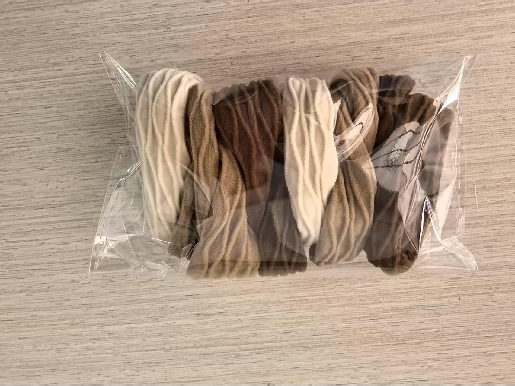 Резинка для волос с кожаным покрытием для женщин - Высокая эластичность и прочность для хвостиков, стиль 2025, веревка для волос, эластичная лента, кольцо для волос
Резинка для волос с кожаным покрытием для женщин - Высокая эластичность и прочность для хвостиков, стиль 2025, веревка для волос, эластичная лента, кольцо для волос