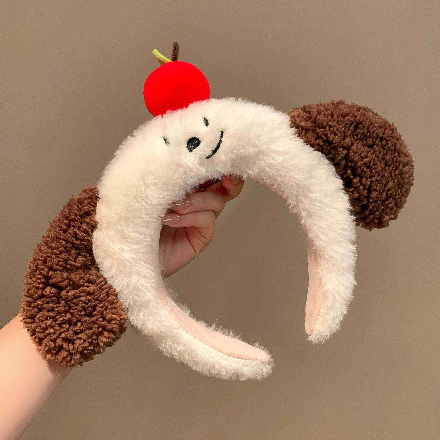 Cartoon Puppy Ears Plush Headband for Women - Autumn/Winter Daily Wear & Face Washing.
Cartoon Puppy Ears Plush Headband for Women - Autumn/Winter Daily Wear & Face Washing.