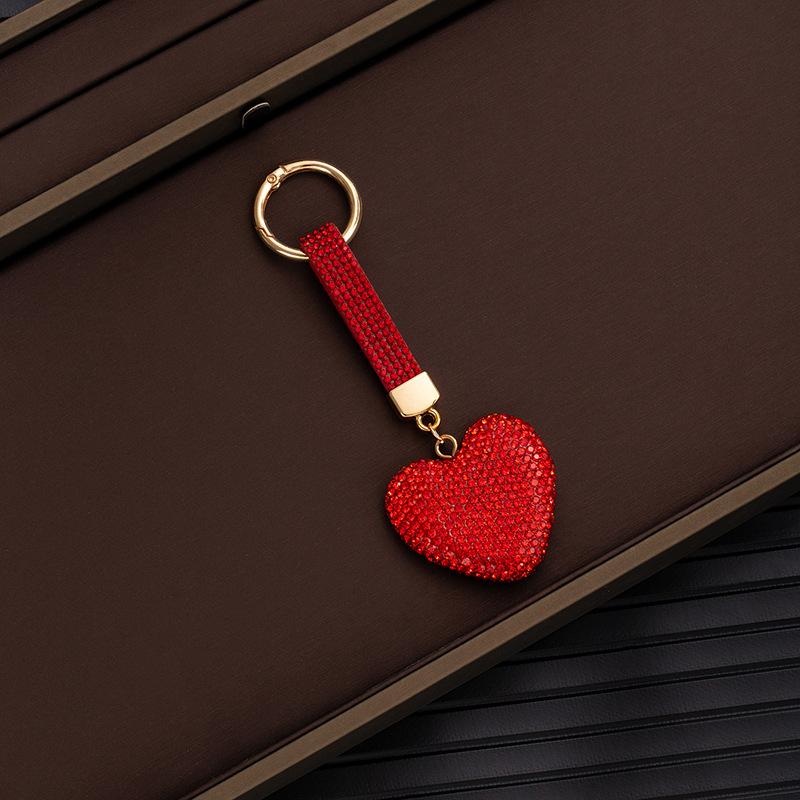 Super Flash Full Diamond Love Keychain Exquisite Bag Pendant Accessories Car Keychain Luggage Pendant
Super Flash Full Diamond Love Keychain Exquisite Bag Pendant Accessories Car Keychain Luggage Pendant