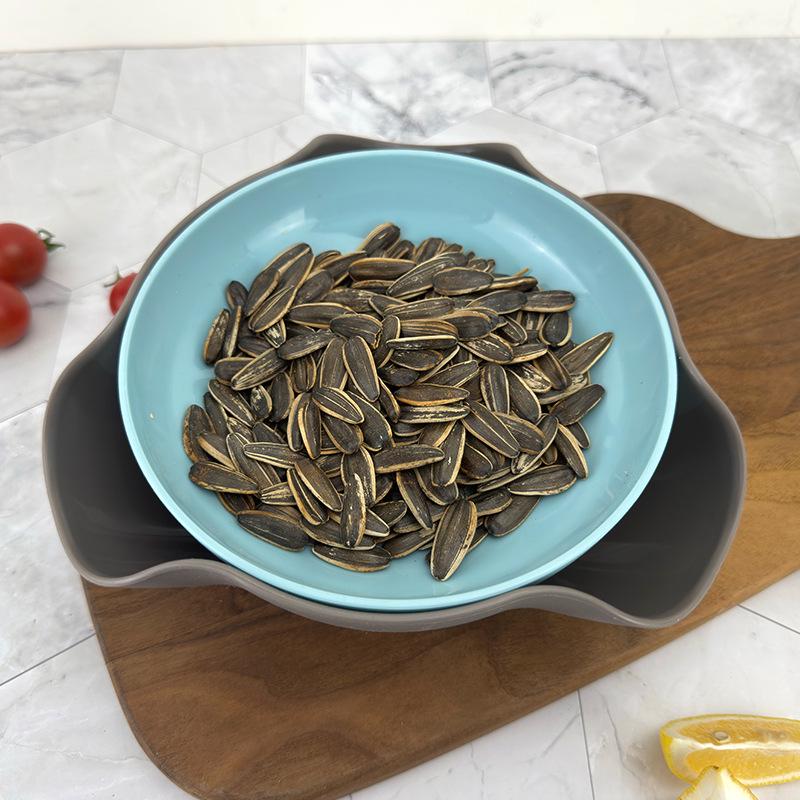 Креативная двухслойная тарелка для закусок и конфет для семечек подсолнуха и сухофруктов
Креативная двухслойная тарелка для закусок и конфет для семечек подсолнуха и сухофруктов