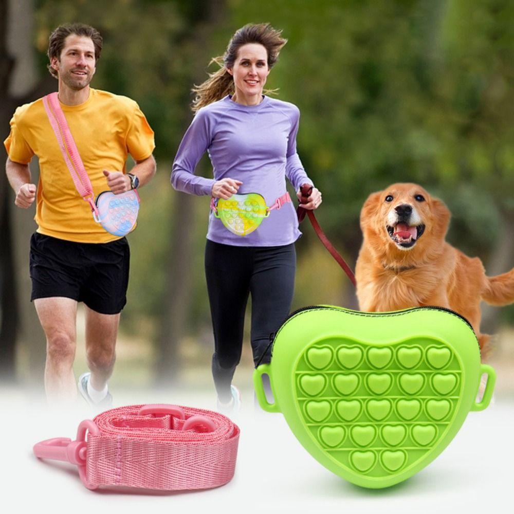 Silicone Dog Snack Bags Waterproof Silicone Dog Food Bag Training Dogs Bag Pet Waist Bag Outdoor
Silicone Dog Snack Bags Waterproof Silicone Dog Food Bag Training Dogs Bag Pet Waist Bag Outdoor