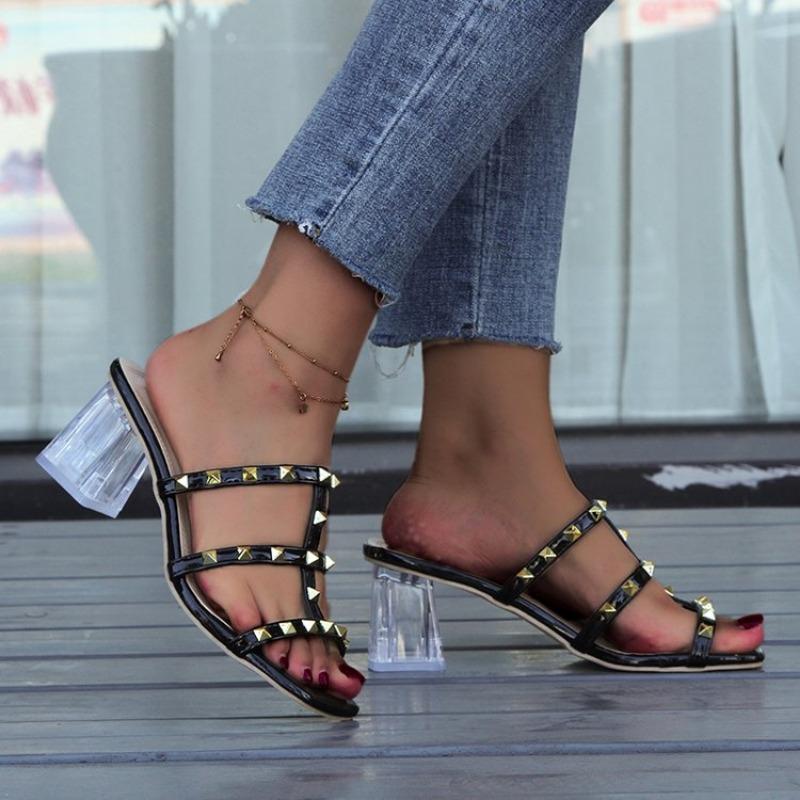 Женские элегантные босоножки на низком каблуке с открытым носком, застежкой-гвоздиком и пряжкой в виде Т-образного ремешка, британские туфли цвета фуксии, бежевые матовые/блестящие кожаные туфли 42 35
Женские элегантные босоножки на низком каблуке с открытым носком, застежкой-гвоздиком и пряжкой в виде Т-образного ремешка, британские туфли цвета фуксии, бежевые матовые/блестящие кожаные туфли 42 35