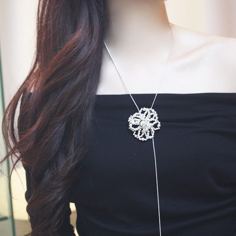 glammuse Flower long necklace Flower long necklace
glammuse Flower long necklace Flower long necklace