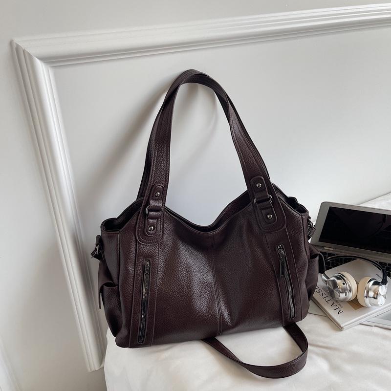 Women s 2025 Large Lychee Pattern Versatile Tote/Handbag/Crossbody with High-End Appeal One Size кофейный
Women s 2025 Large Lychee Pattern Versatile Tote/Handbag/Crossbody with High-End Appeal One Size кофейный