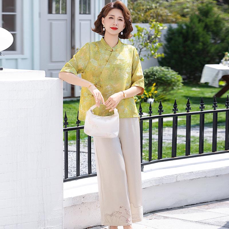 Mom s Summer Short-Sleeved Chinese-Style Top - 2026 Collection for Middle-Aged & Elderly Women 5XL (150-165 jin)
Mom s Summer Short-Sleeved Chinese-Style Top - 2026 Collection for Middle-Aged & Elderly Women 5XL (150-165 jin)
