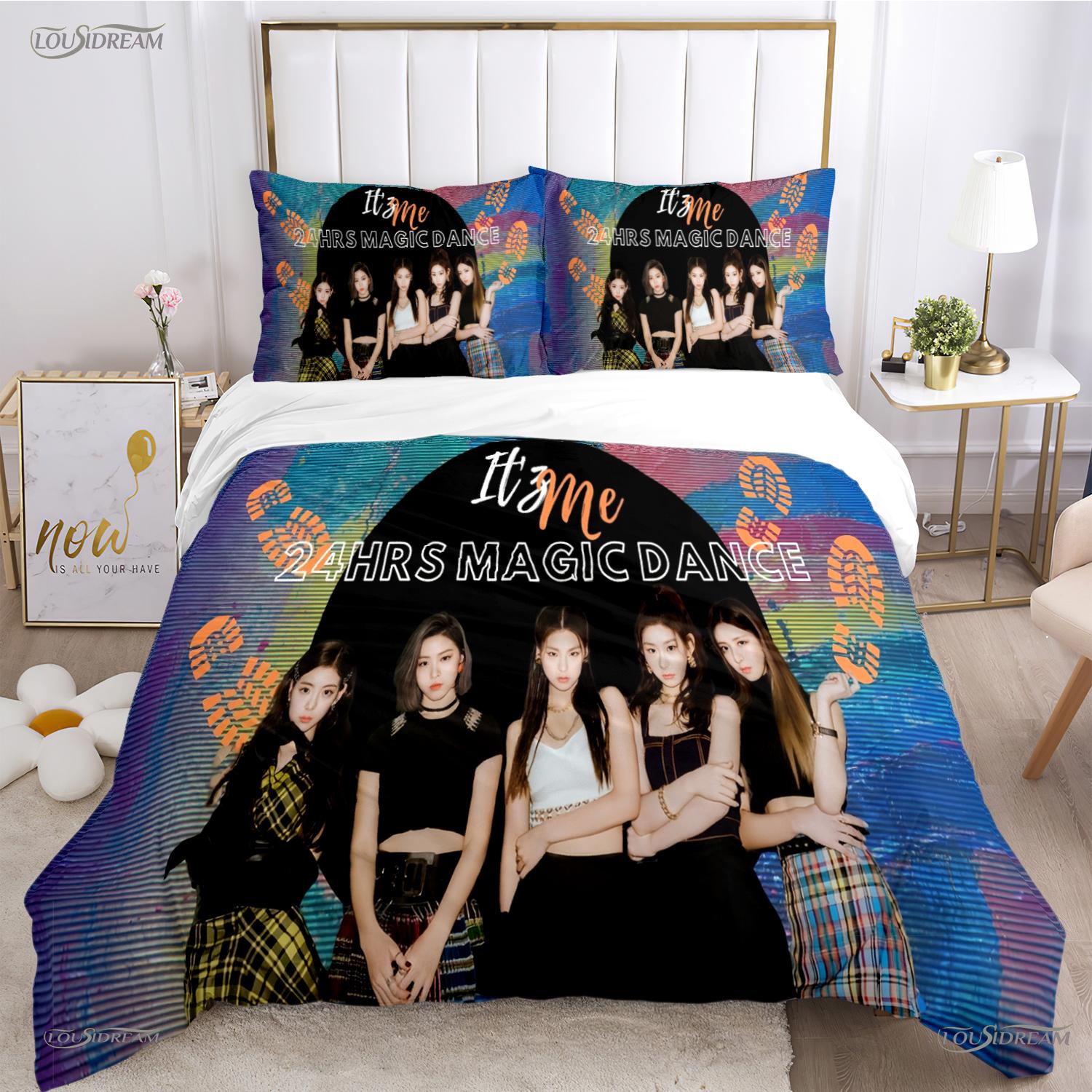 Korean female singing group All Season Duvet Cover Itzy Bedding Sets Soft Quilt Cover and Pillowcases Single/Double/Queen/King EU Twin 135x200cm
Korean female singing group All Season Duvet Cover Itzy Bedding Sets Soft Quilt Cover and Pillowcases Single/Double/Queen/King EU Twin 135x200cm
