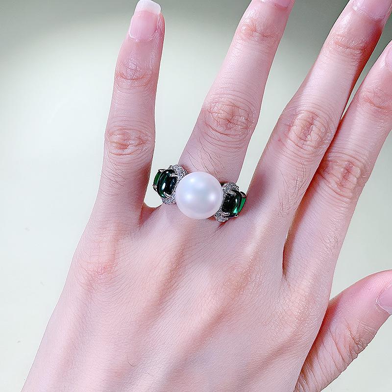 Xiancan 023 S925 Silver 12mm Shell Pearl Ring with Simulated Emerald, Women s European & American Style Size 8
Xiancan 023 S925 Silver 12mm Shell Pearl Ring with Simulated Emerald, Women s European & American Style Size 8