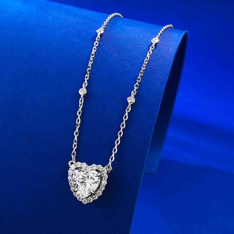 European and American S925 Silver Heart-Shaped Pendant Necklace for Women 925 Silver
European and American S925 Silver Heart-Shaped Pendant Necklace for Women 925 Silver