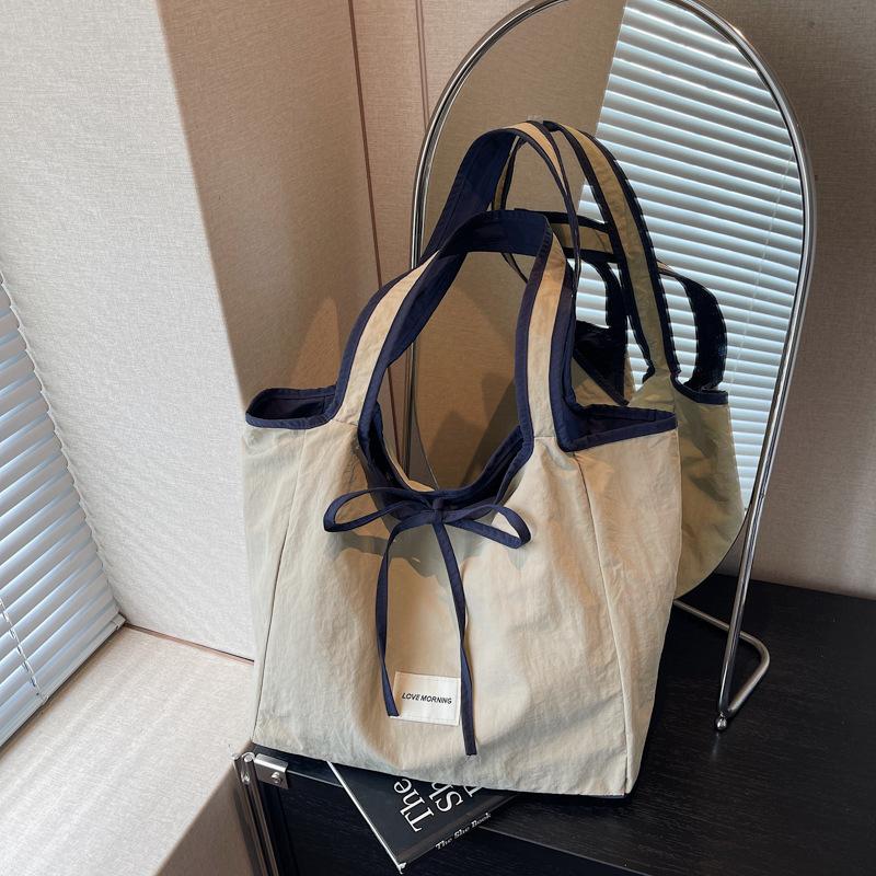 Универсальная двусторонняя сумка на спину, большая сумка под мышкой, женская новая сумка через плечо для поездок на работу, модная сумка-тоут для ношения в руке. хаки