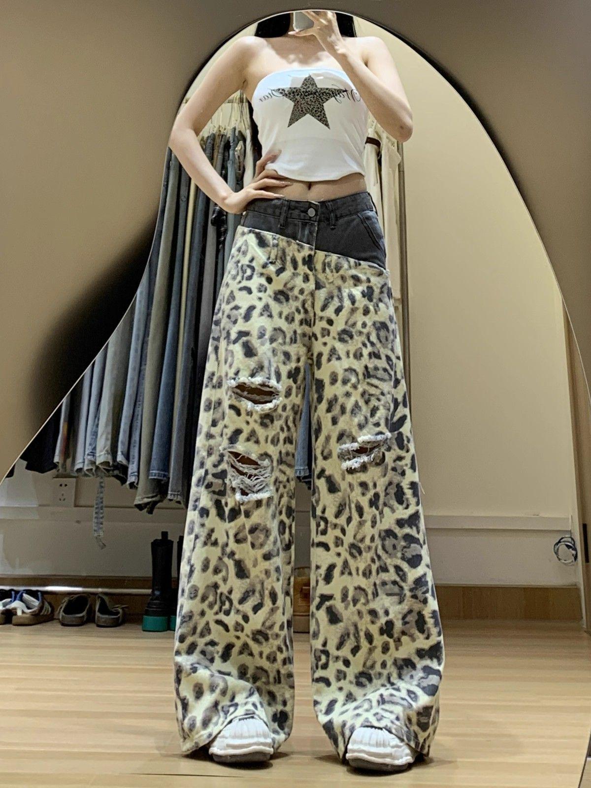 Women s Leopard Print Ripped Wide-Leg Jeans with Double Waistband - Slimming Patchwork Floor-Length for Early Autumn. XL леопардовий
Women s Leopard Print Ripped Wide-Leg Jeans with Double Waistband - Slimming Patchwork Floor-Length for Early Autumn. XL леопардовий