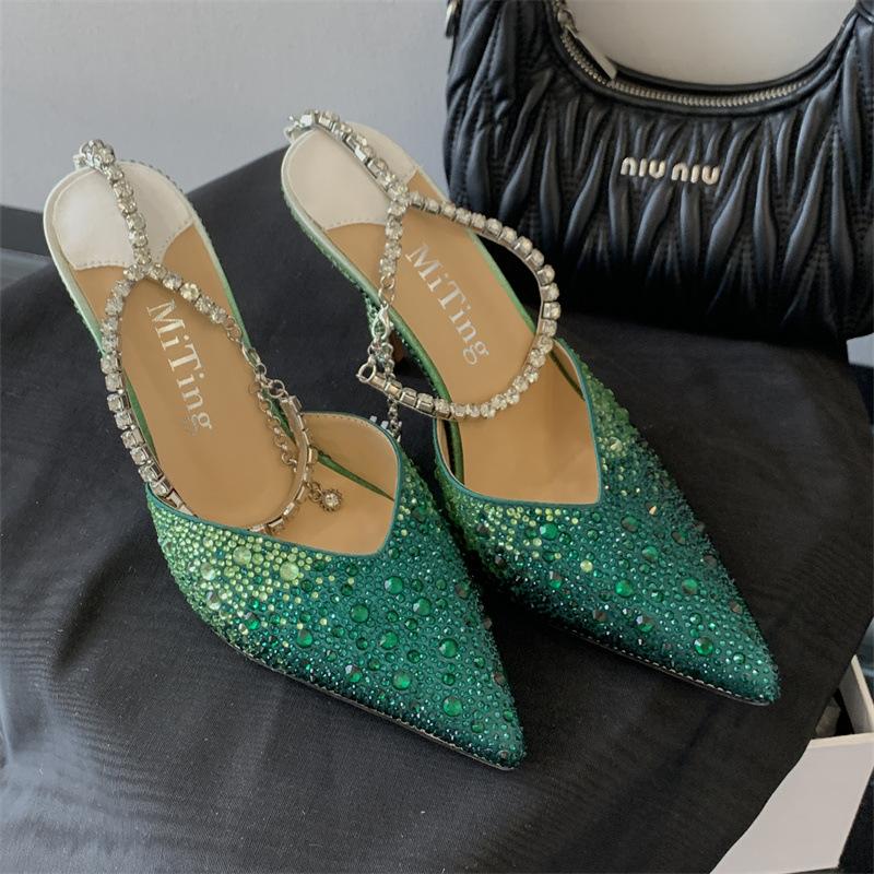 2025 spring and autumn new fashion versatile fashion gradual change rhinestone chain shallow high heels fairy crystal cool 35 зелёный
2025 spring and autumn new fashion versatile fashion gradual change rhinestone chain shallow high heels fairy crystal cool 35 зелёный