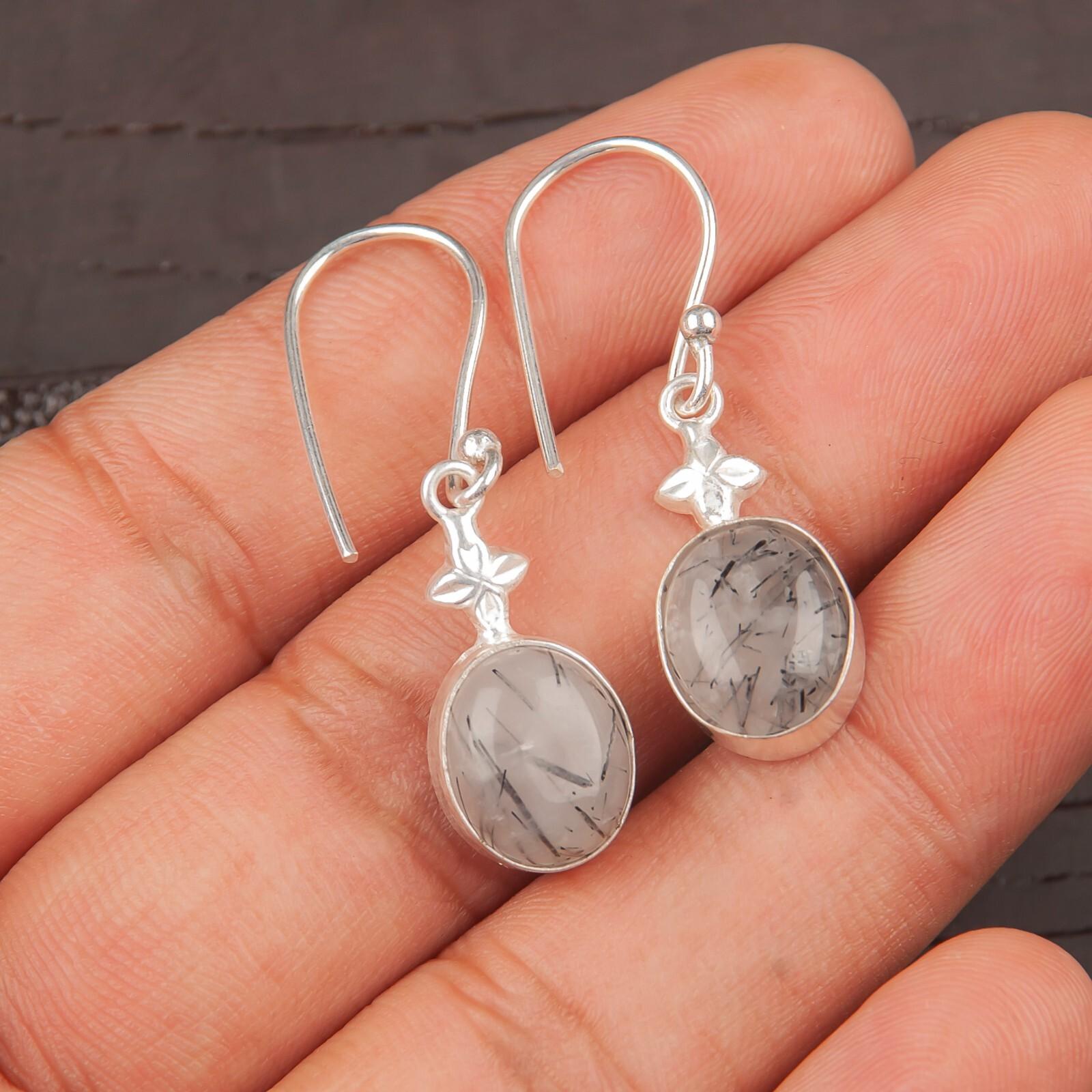 Black Rutile Gemstone 925 Sterling Silver Handmade Jewelry Hook Earrings 1.30 EE-6-26
Black Rutile Gemstone 925 Sterling Silver Handmade Jewelry Hook Earrings 1.30 EE-6-26