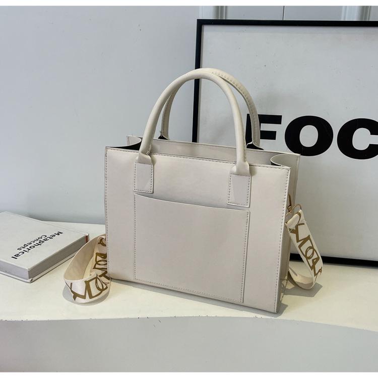 Женская трендовая сумка-ведро высокого класса - Мода весна/лето 2024 Одноплечевая сумка-кроссбоди однотонного цвета кремовый/белый
Женская трендовая сумка-ведро высокого класса - Мода весна/лето 2024 Одноплечевая сумка-кроссбоди однотонного цвета кремовый/белый