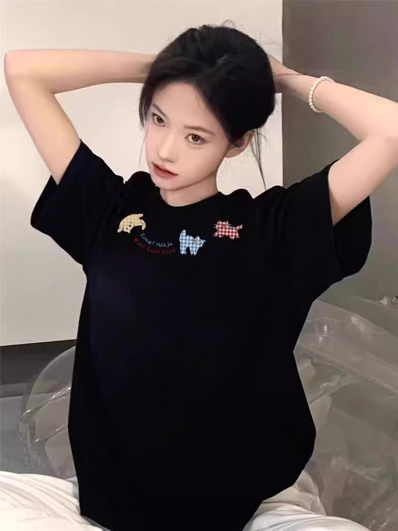 Женская летняя хлопковая футболка с мультяшным принтом, свободного кроя, с рукавом до локтя, 2025 L чёрный
Женская летняя хлопковая футболка с мультяшным принтом, свободного кроя, с рукавом до локтя, 2025 L чёрный