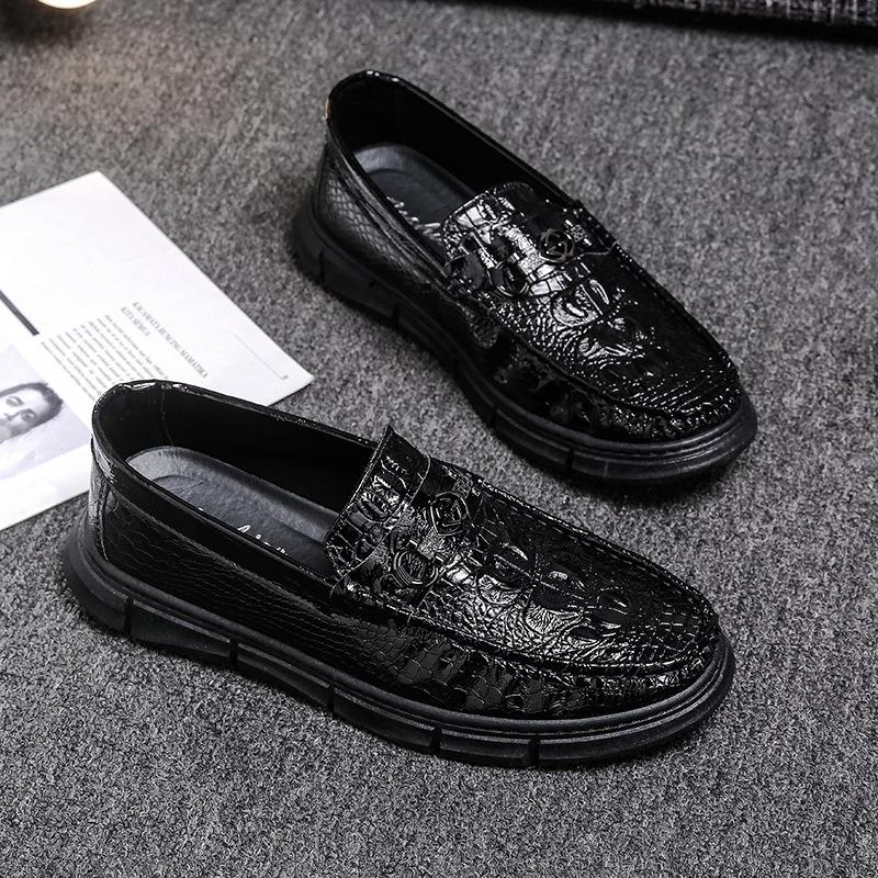 Кожаная обувь с узором крокодила 2025 весна новая дышащая обувь Doudou мужские повседневные лоферы на одной педали мужская обувь мужская кожаная обувь 39 чёрный
Кожаная обувь с узором крокодила 2025 весна новая дышащая обувь Doudou мужские повседневные лоферы на одной педали мужская обувь мужская кожаная обувь 39 чёрный