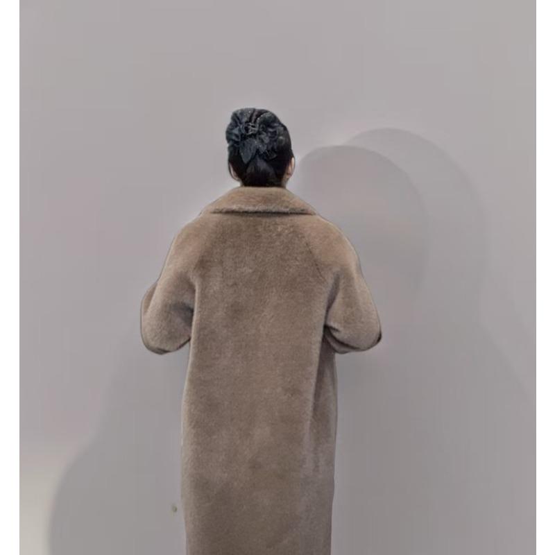 Куртка из искусственного меха под норку средней длины новая осенне-зимняя имитация бархата имитация цельной норки воротник костюма выглядит стройнящим XXL арбуз красный
Куртка из искусственного меха под норку средней длины новая осенне-зимняя имитация бархата имитация цельной норки воротник костюма выглядит стройнящим XXL арбуз красный