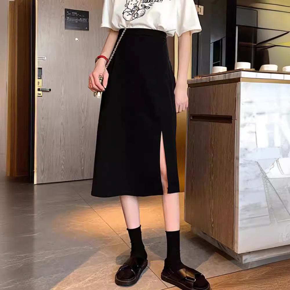 Women s Elegant Black Mid-Length A-Line Skirt – High-End Pear-Shaped Slit Design for a Flattering Summer Look XL
Women s Elegant Black Mid-Length A-Line Skirt – High-End Pear-Shaped Slit Design for a Flattering Summer Look XL