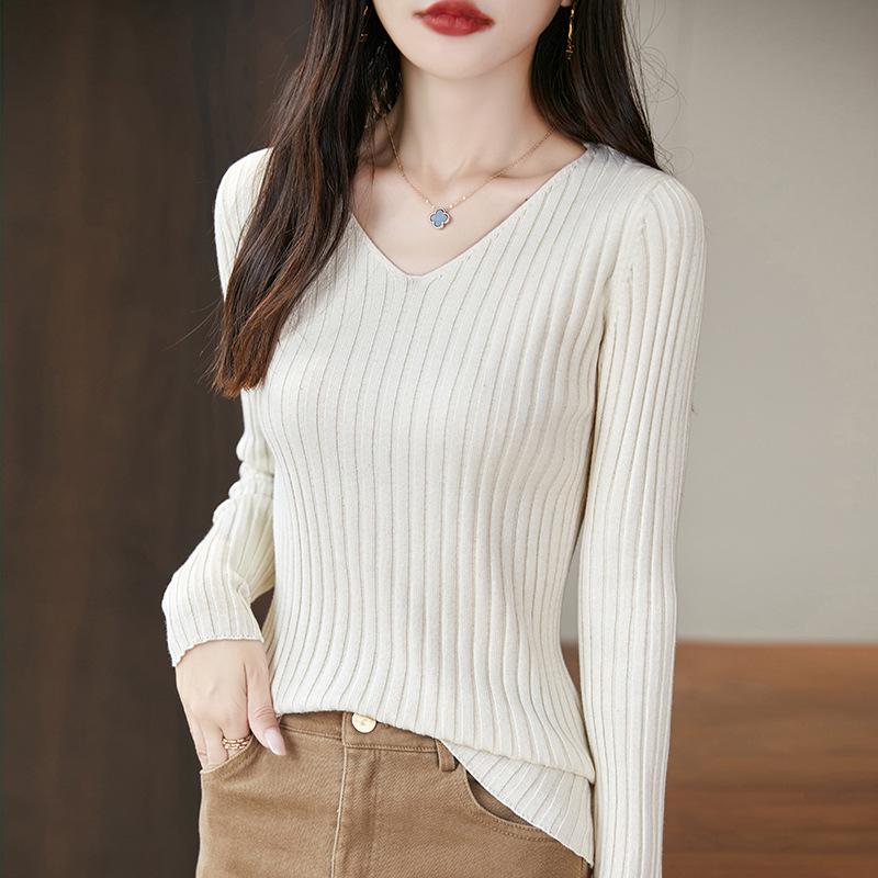 Women s V-Neck Cotton Knit Pullover: Long Sleeve Slimming Sweater for Outerwear or Base Layer XL 130-140 lbs
Women s V-Neck Cotton Knit Pullover: Long Sleeve Slimming Sweater for Outerwear or Base Layer XL 130-140 lbs