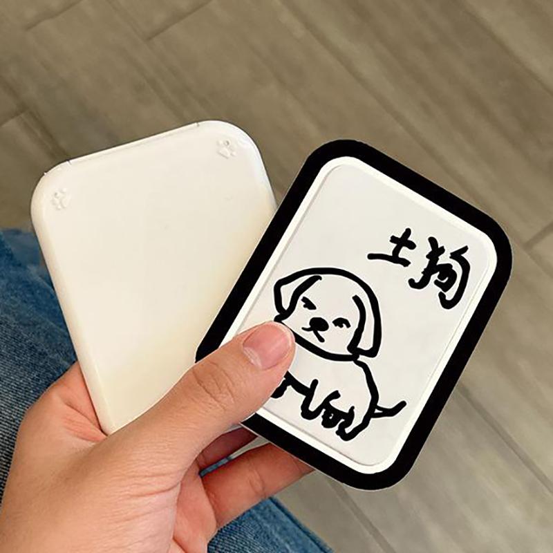 Складное мини-зеркало для макияжа с изображением мультяшного щенка, милый рисунок собаки, портативный инструмент для макияжа для женщин и девочек, мини-ручное зеркало для макияжа
Складное мини-зеркало для макияжа с изображением мультяшного щенка, милый рисунок собаки, портативный инструмент для макияжа для женщин и девочек, мини-ручное зеркало для макияжа