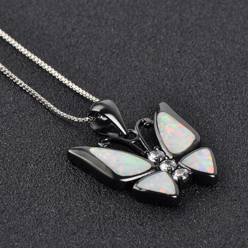 Wish Orbo butterfly + three white diamond pendant necklace + CM supply
Wish Orbo butterfly + three white diamond pendant necklace + CM supply