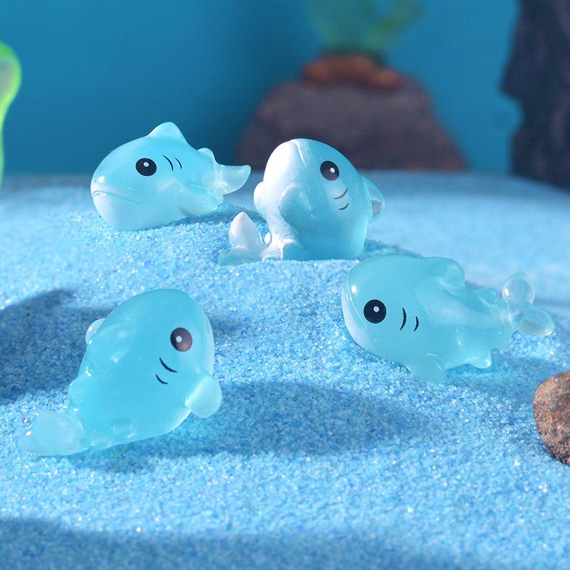 Little Shark Handmade Hair Accessory Decoration Marine Seabed Landscape Resin Accessories Tilt the QQ shark back
Little Shark Handmade Hair Accessory Decoration Marine Seabed Landscape Resin Accessories Tilt the QQ shark back