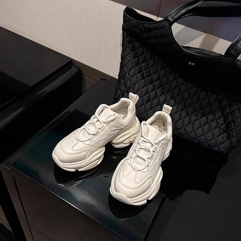 The treasure of the town store~ Leather Daddy shoes for women s spring new thick-soled heightening casual sports white shoes 34 білий
The treasure of the town store~ Leather Daddy shoes for women s spring new thick-soled heightening casual sports white shoes 34 білий