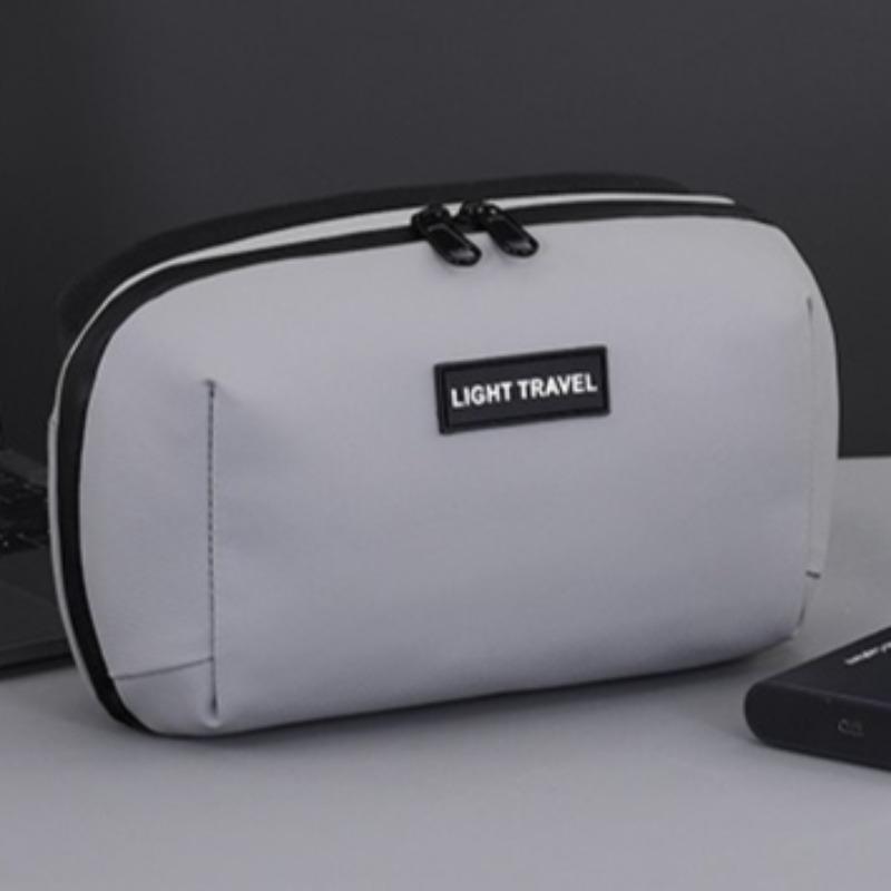 Outdoor Travel Portable Digital Bag Travel Data Cable Mouse Headphone Power Bank Organizer Electronic Accessories Storage Bag сірий
Outdoor Travel Portable Digital Bag Travel Data Cable Mouse Headphone Power Bank Organizer Electronic Accessories Storage Bag сірий