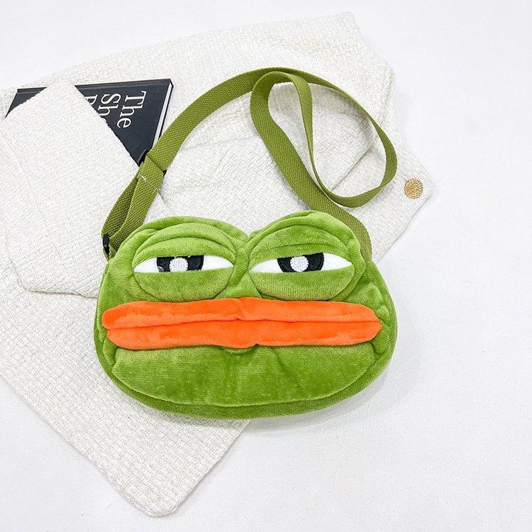 Korean cartoon cute little chicken plush bag female girl funny doll shoulder bag Japanese fur chain messenger bag
Korean cartoon cute little chicken plush bag female girl funny doll shoulder bag Japanese fur chain messenger bag