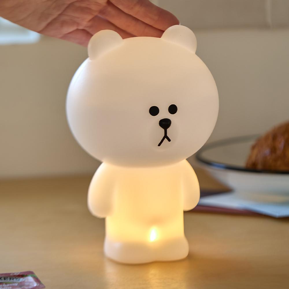 LINE FRIENDS Brown x Mr. Maria Friends of Light LED Mood Lamp (17.5cm)
LINE FRIENDS Brown x Mr. Maria Friends of Light LED Mood Lamp (17.5cm)