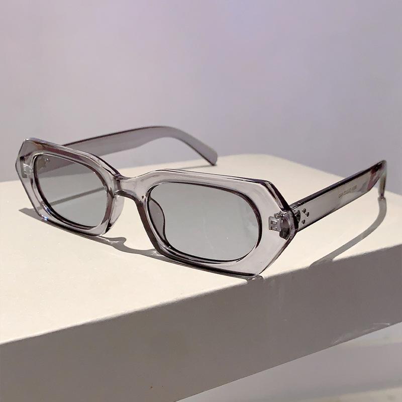 Small Frame Vintage Irregular Square Sunglasses Women For Men Luxury Brand Designer Rivet Sun Glasses Popular Outdoor Punk Shade
Small Frame Vintage Irregular Square Sunglasses Women For Men Luxury Brand Designer Rivet Sun Glasses Popular Outdoor Punk Shade