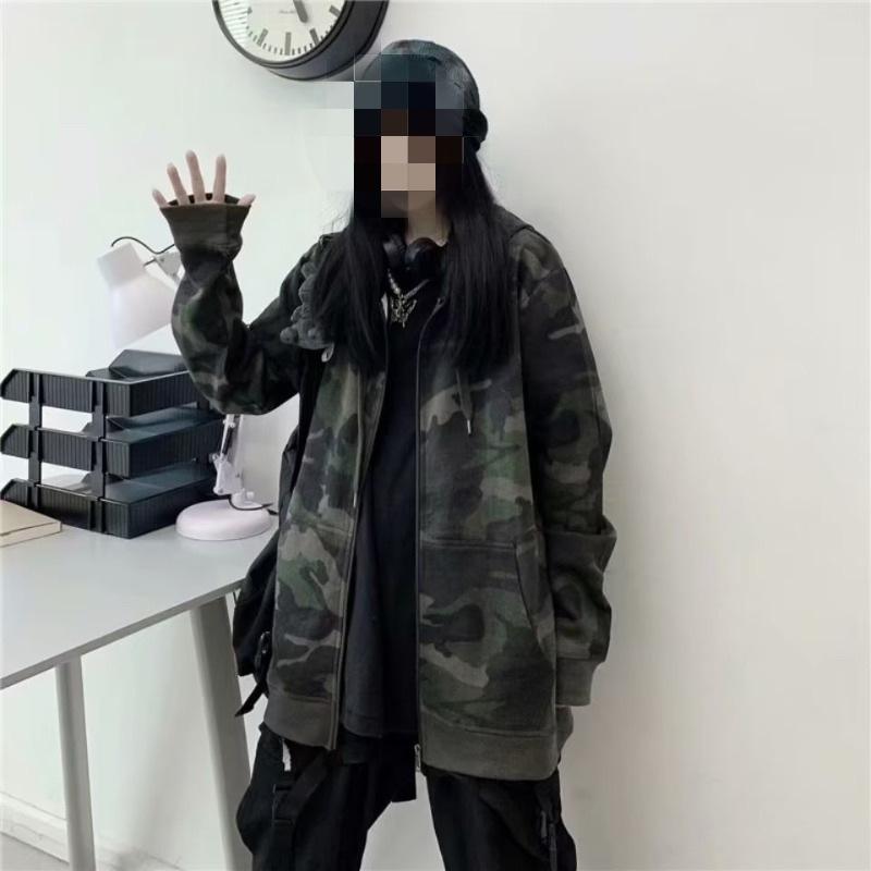 2023 Гонконгський хіп-хоп тренд Камуфляжна куртка з капюшоном унісекс на весну та осінь M
2023 Гонконгський хіп-хоп тренд Камуфляжна куртка з капюшоном унісекс на весну та осінь M