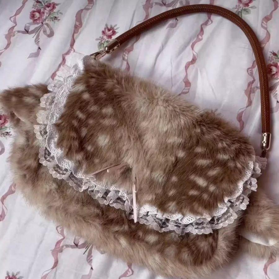 JIAERDI Sweet Cute Fawn Spot Plush Handbag Women Lace Edge Bow Soft Underarm Bag Ladies Retro Versatile Winter New Arrival 2025 26x19cm светло-коричневого
JIAERDI Sweet Cute Fawn Spot Plush Handbag Women Lace Edge Bow Soft Underarm Bag Ladies Retro Versatile Winter New Arrival 2025 26x19cm светло-коричневого