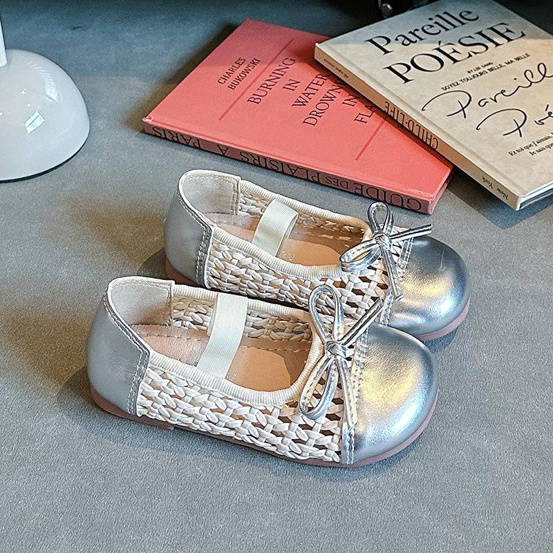 Летние Новые Дышащие Универсальные Туфли-балетки с Бантом для Девочек, Перфорированные, Удобные, на Мягкой Кожаной Подошве 30 бежевый