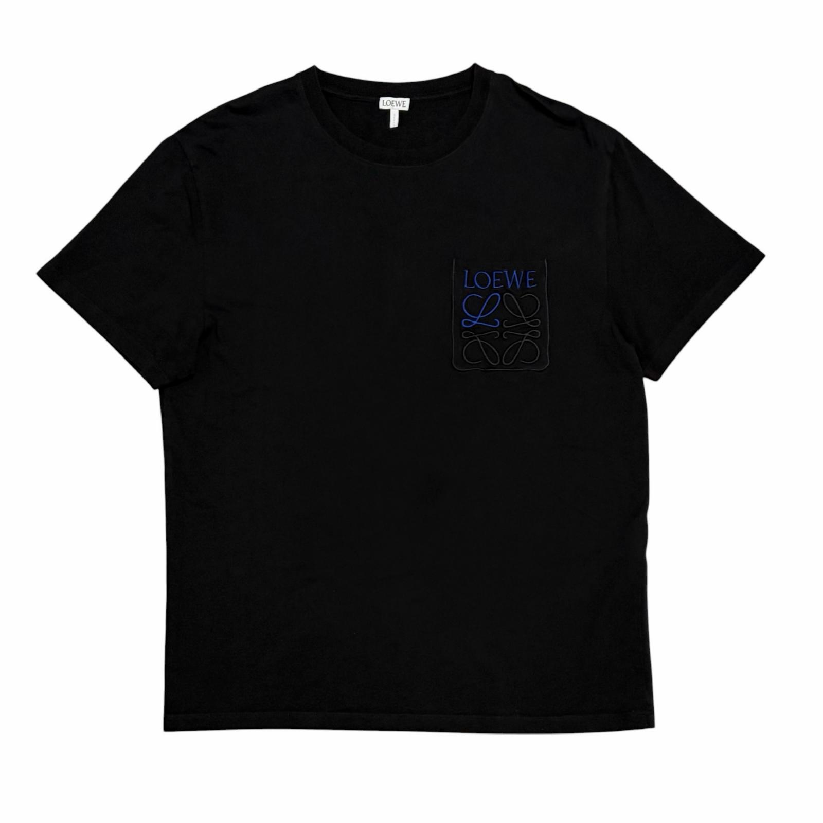 Used LOEWE H526Y22X99Short sleeve T-shirt black mens M чорний
Used LOEWE H526Y22X99Short sleeve T-shirt black mens M чорний