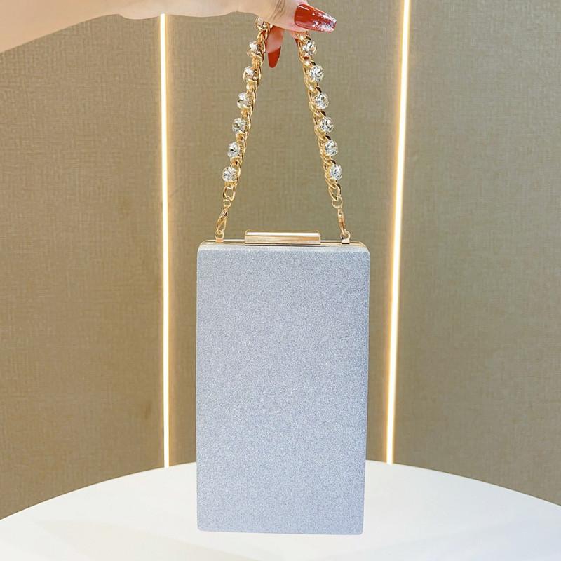 2026 Elegant Women Diamond Evening Box Bag Fashion Banquet Bride Crossbody Bag Wedding Dinner Phone Bag Luxury Mini Handbags
2026 Elegant Women Diamond Evening Box Bag Fashion Banquet Bride Crossbody Bag Wedding Dinner Phone Bag Luxury Mini Handbags