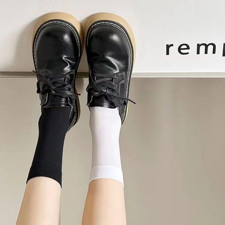 Черно-белые бархатные прозрачные гольфы с присборкой до колена - Лолита и стиль студенток JK One Size
Черно-белые бархатные прозрачные гольфы с присборкой до колена - Лолита и стиль студенток JK One Size